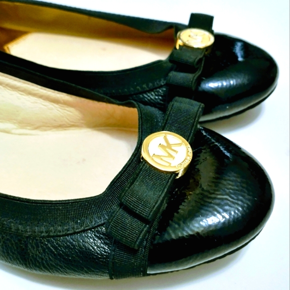 Michael Kors Baller Flats - Picture 7 of 13